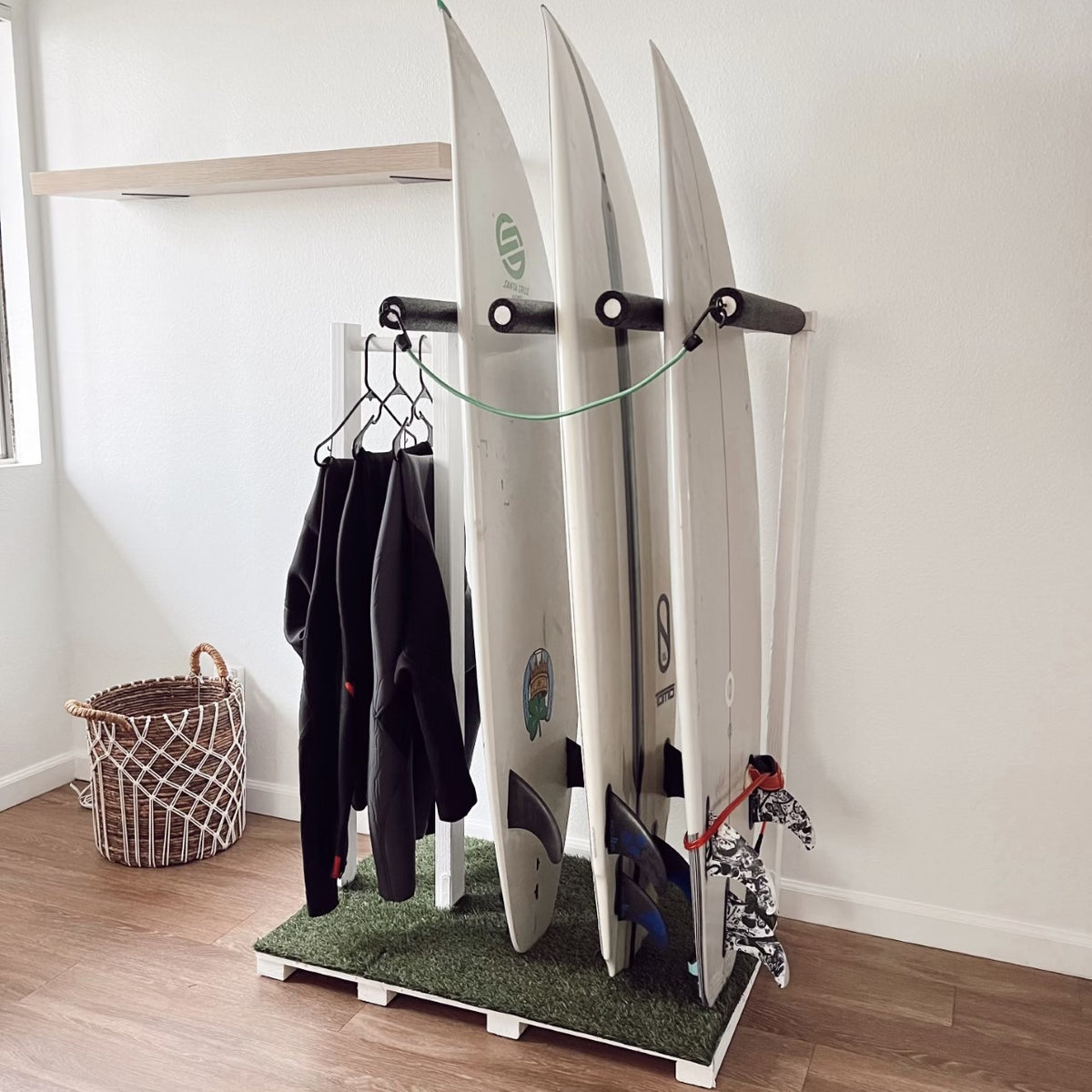 High Quality Vertical Surfboard & Wetsuit Rack Storage β Socal Surf Rackz